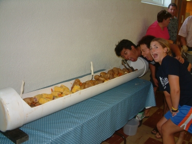 Supposedly, this resembles the kind of troughs pigs eat from. But this is just the right kind for hungry cyclists like us. (Check out Franca's neck rolls.)