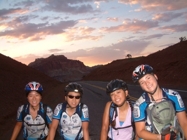 After a 4.30 am wake up, we were rewarded with a dazzling sun rise on our ride out of Capitol Reef National Park.