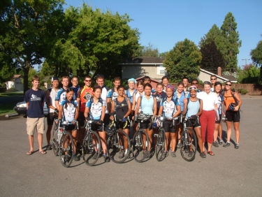 Mrs Brody (right, first row), wife of the President of the Johns Hopkins University, Dr. Brody, pleasantly surprised us in Stockton, California. It was a huge morale booster for the team!