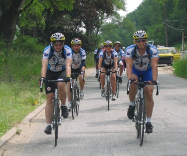 bike-trailing it to chicago