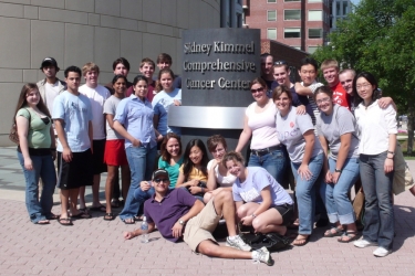 H4K 2007 visits the Sidney Kimmel Comprehensive Cancer Center. We've pledged $10,000 to their cancer prevention programs.