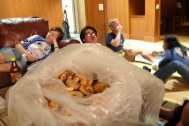 The everlasting bag of 150 bagels from our hosts at Illinois College in Jacksonville, IL! (with sarah, Tom, Eric and Alice)