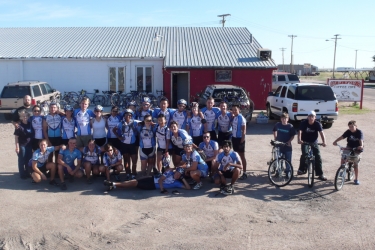 Parting shot with Chris, Carolyn, and the Benkleman boys (future 4K'ers!) who rode out with us.